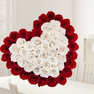 Red & White Roses Heart